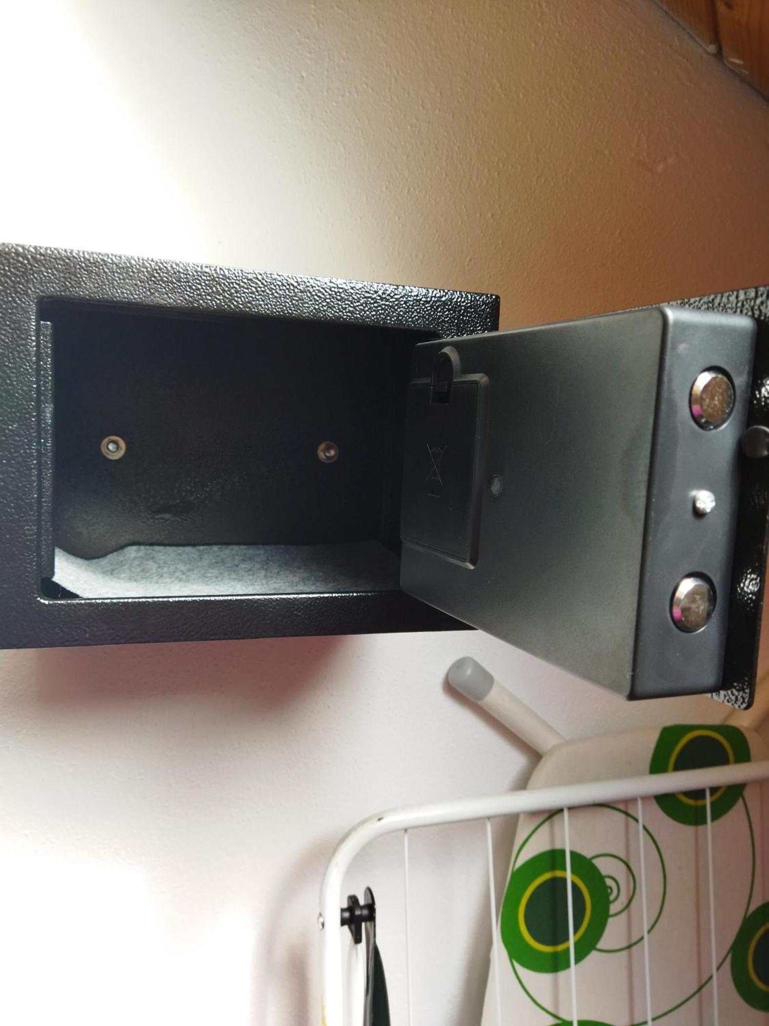 Aussergewoehnliche Atelierferienwohnung Mit Balkon An Der Donau Winzer Exteriör bild