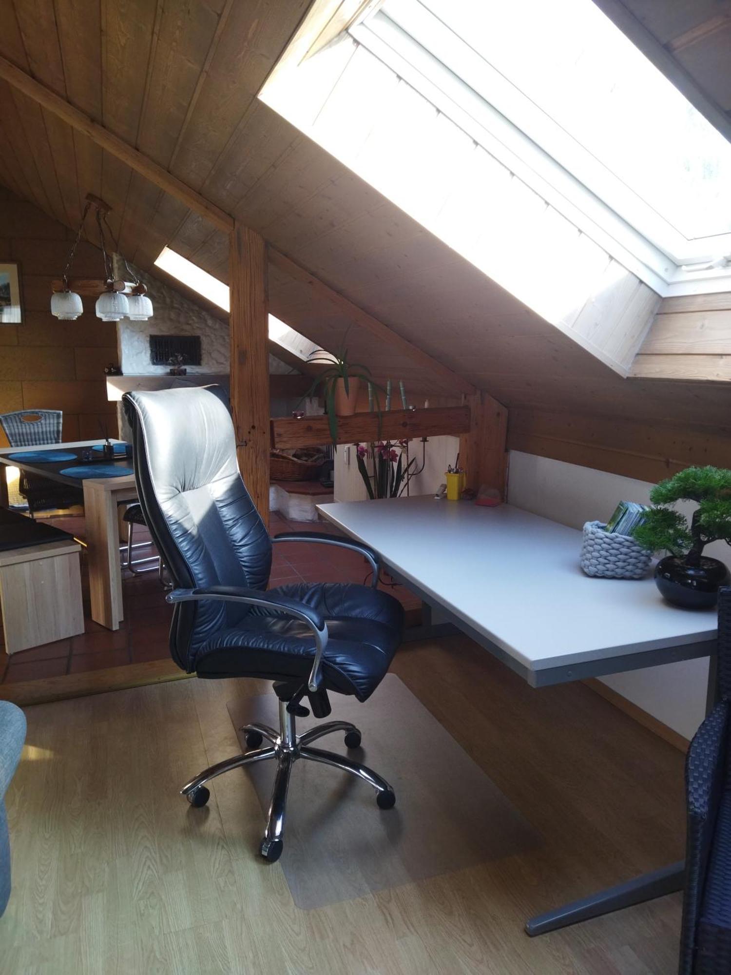 Aussergewoehnliche Atelierferienwohnung Mit Balkon An Der Donau Winzer Exteriör bild